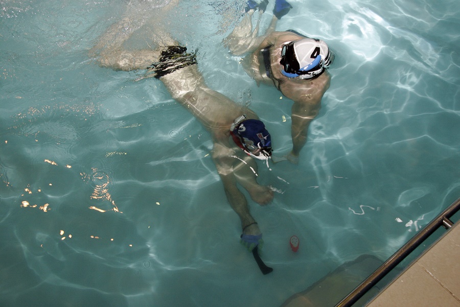 Hokej pod wodą Walenie Hydra XII 2012